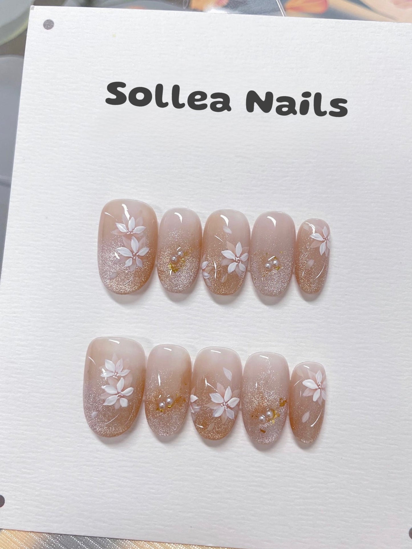 Nude Pink Glitter Flowers