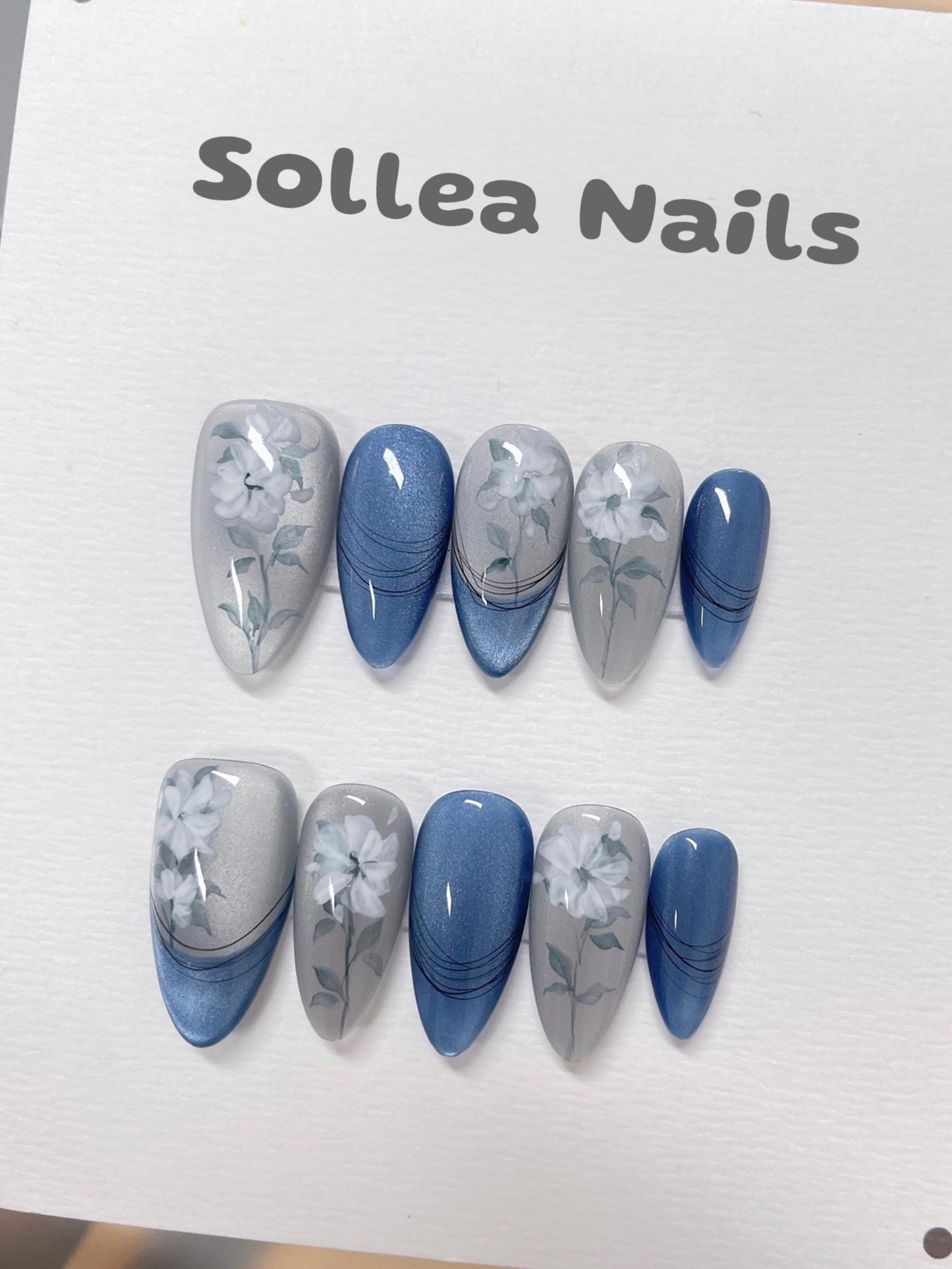 Rosa Frost Nails