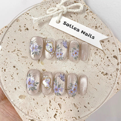 Beige Purple Shimmer Nails