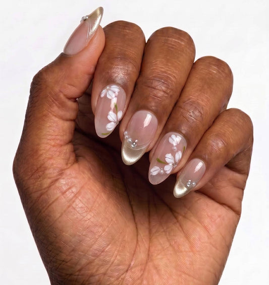 Angelique Bloom Nails