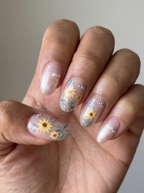 Blooming Sunflower Nails