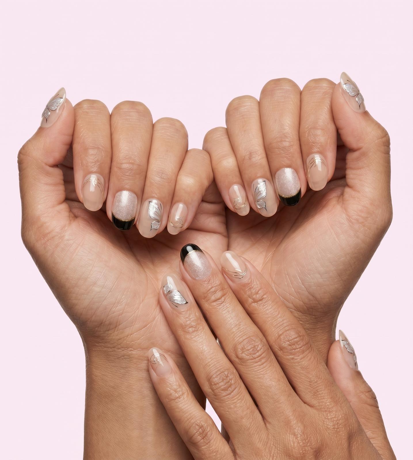 Aurum Whisper Nails