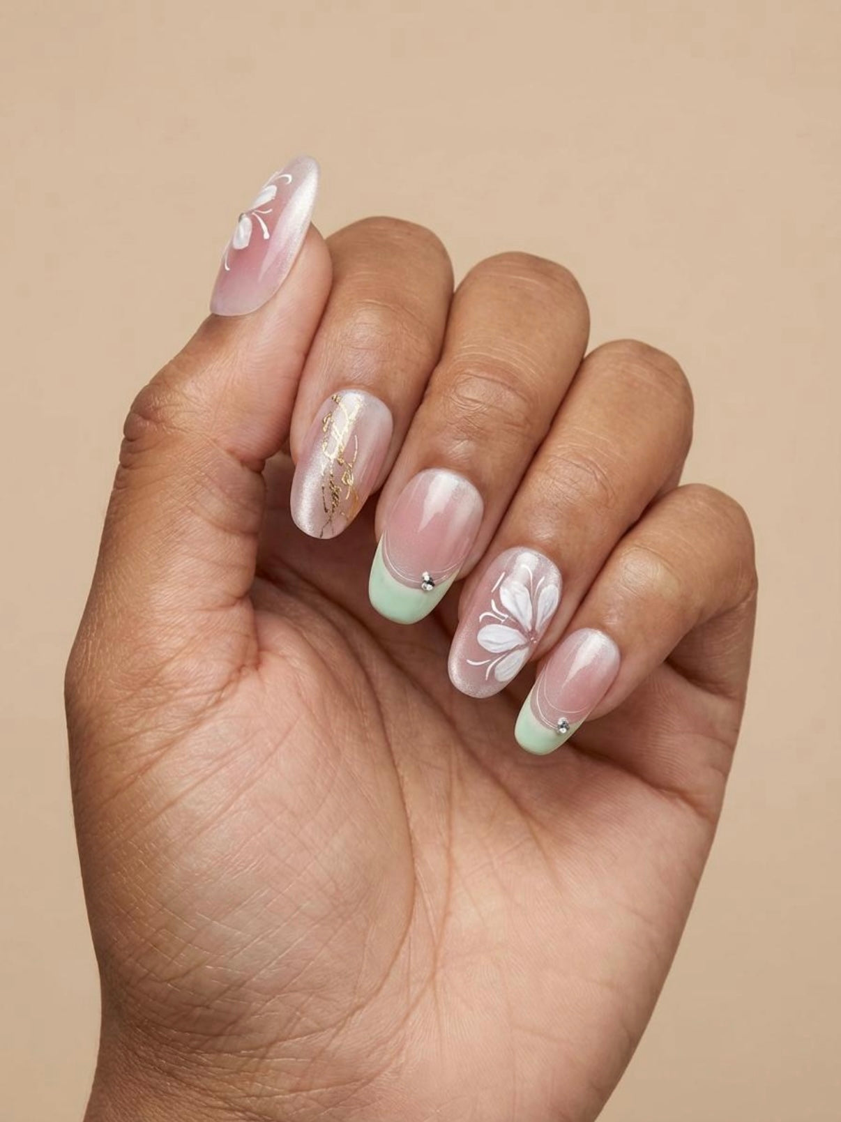 Rosemint Glow Nails