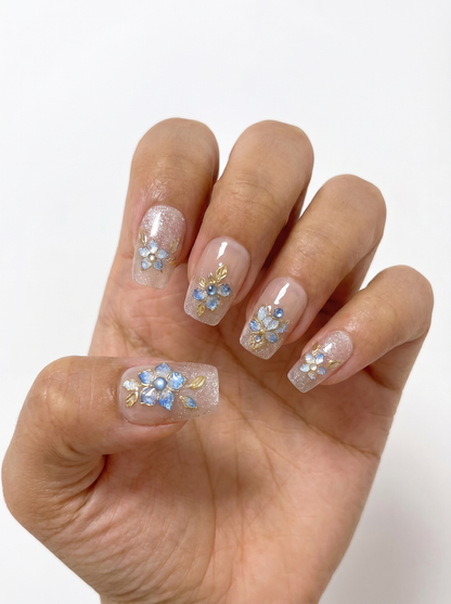 Mellow Petals Nails