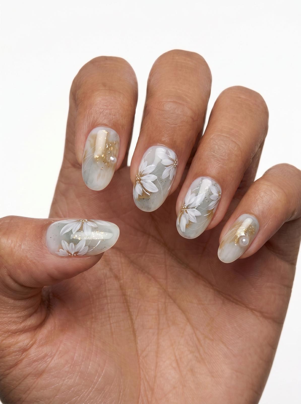 Daisy Veil Nails