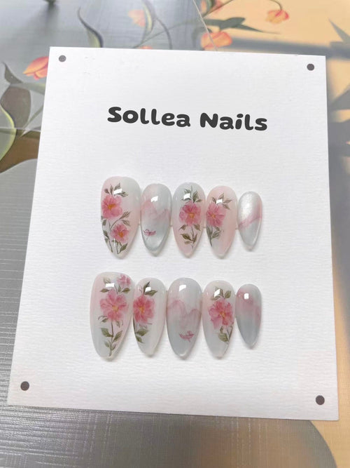 Roses Dream Nails