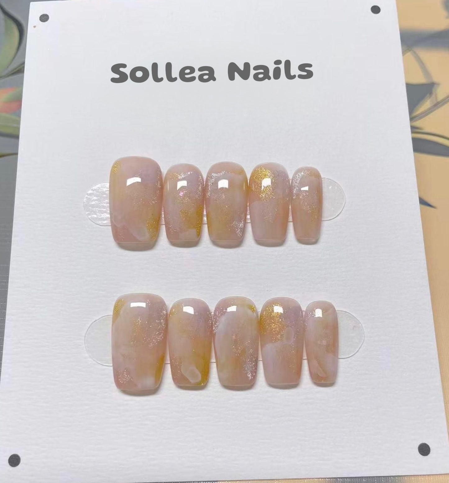 Aurora Marble Glow